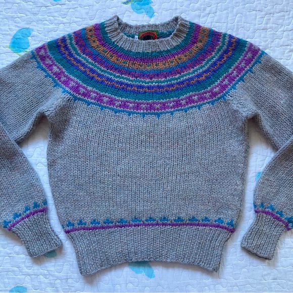 Vintage 90s Fair Isles Colourful Wool Sweater 🦄 - Picture 2 of 6